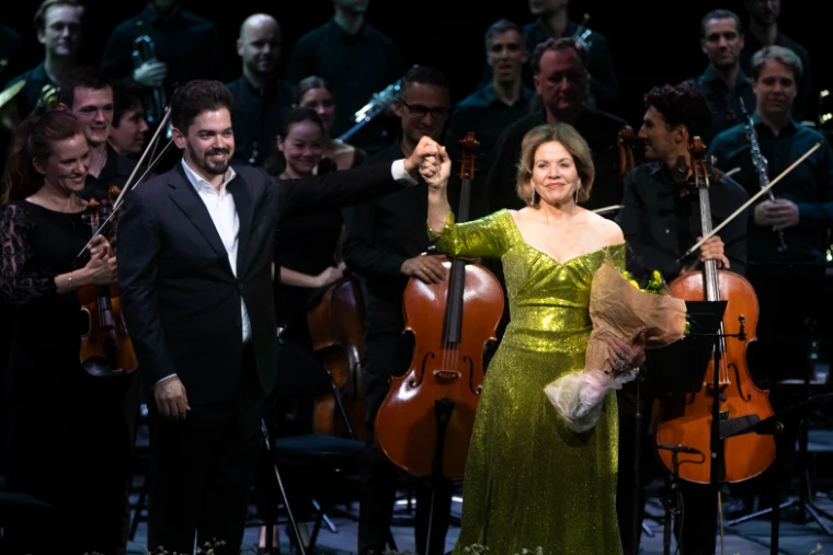 Renée Fleming and Lahav Shani take their bow with the Verbier Festival Chamber Orchestra (2026).
